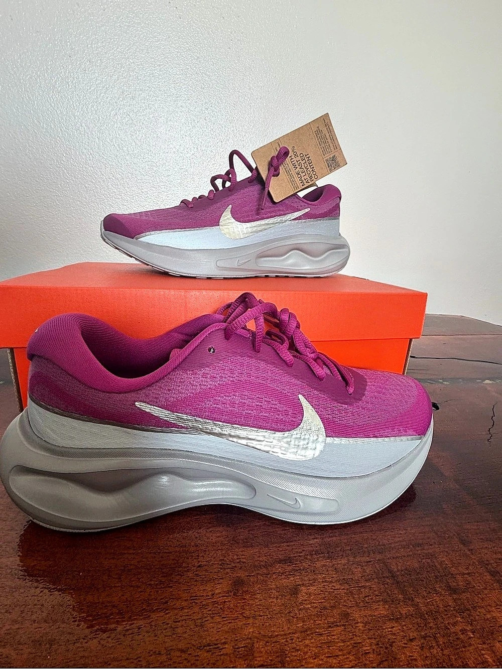 Nike Journey Run Premium Hot Fuchsia Wolf Grey Metallic Silver Women's Athletic
